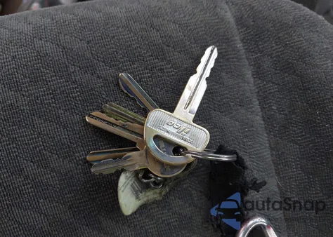 2001 Suzuki Vitara Jlx/Jx from USA, damaged, VIN 2S3TD52V616109774